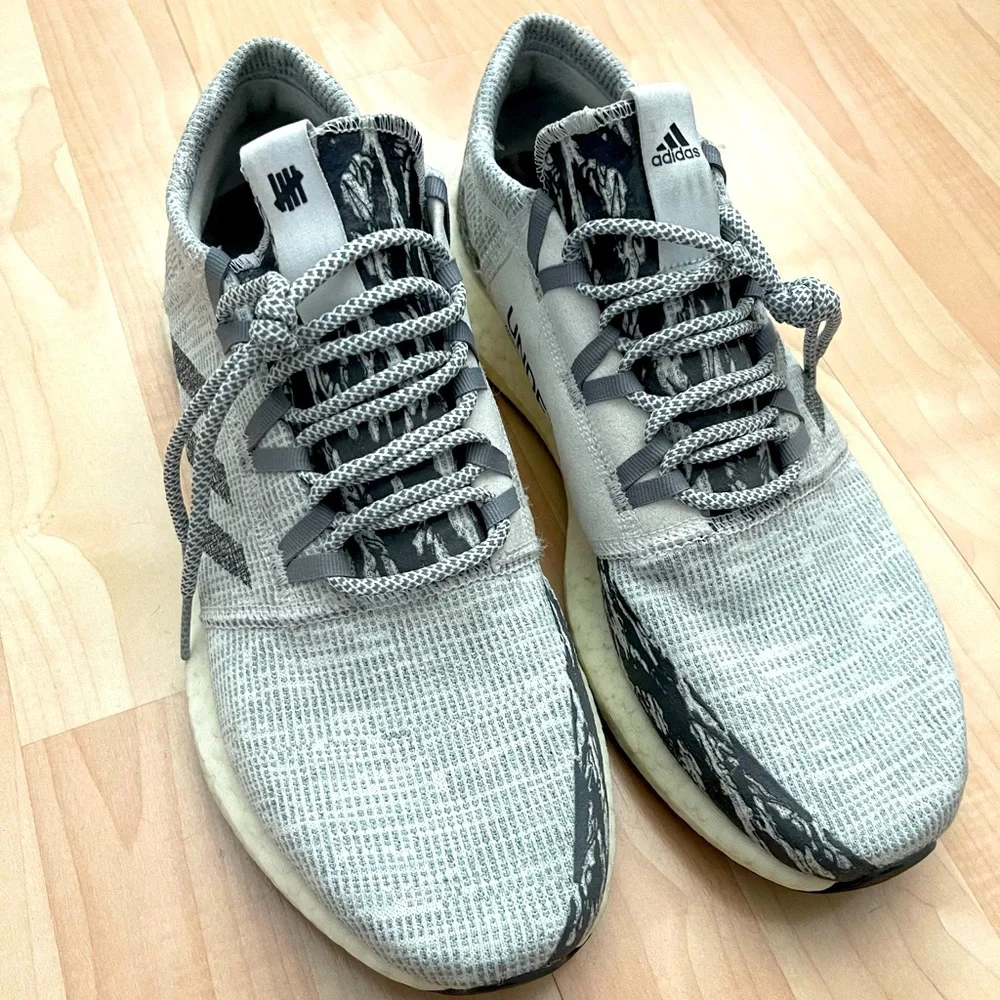 adidas lightweight athletic